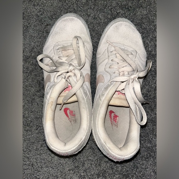 Nike Women's MD Runner 2 SE (AQ9121-801) Guava Ice 🌵8 - Picture 6 of 11